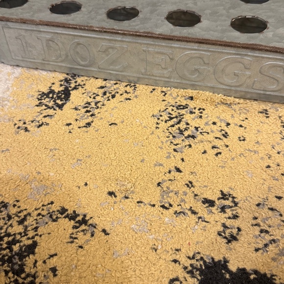 Vintage inspired Galvanized Metal 12-Egg Carrier Rustic Farmhouse - Picture 2 of 4